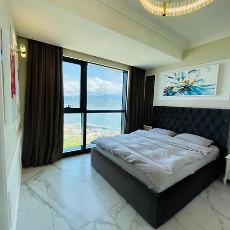 Balmaral Apart Hotel Batumi Exterior foto